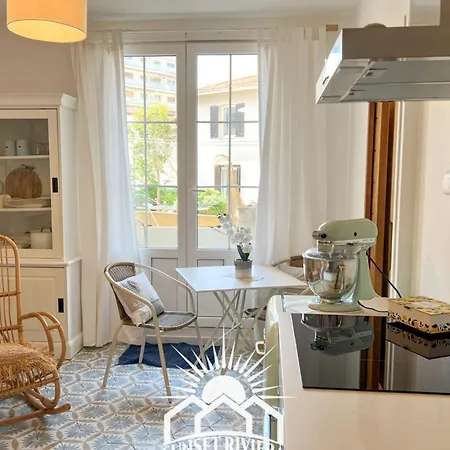 Appartement Le Pin Dore For 2 By Sunset